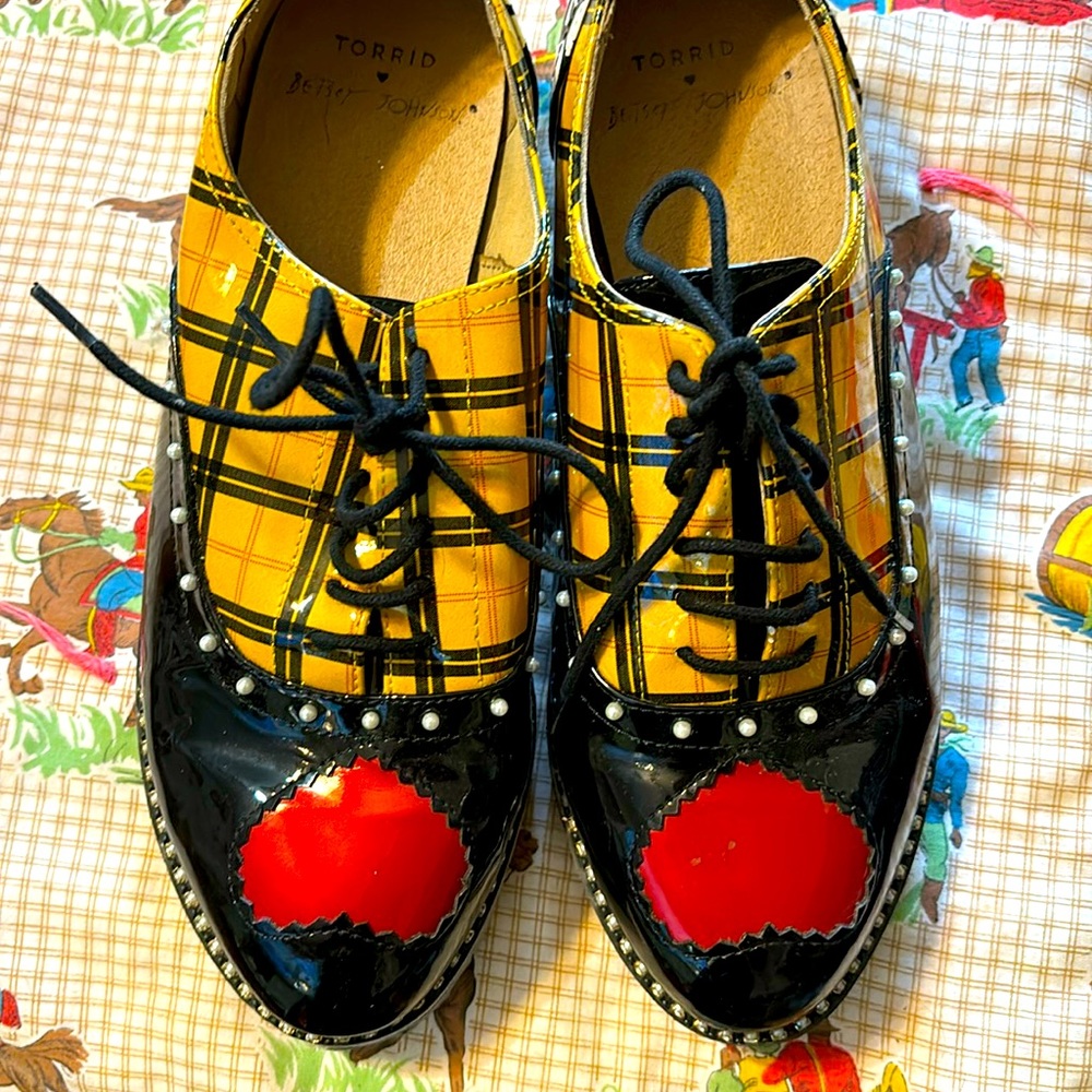 Betsey Johnson Yellow Plaid Lace-Up Oxfords with Black Patent and Red Accents